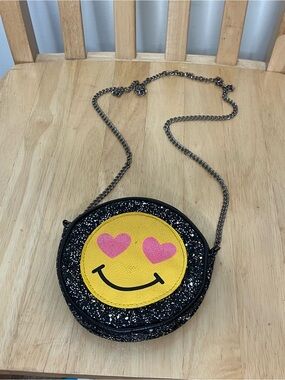 Capelli girls Heart Eyes Emoji Round Crossbody Bag - Black & Yellow